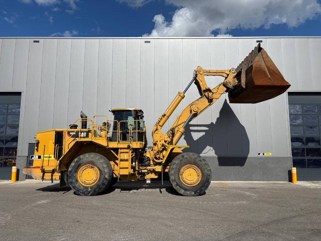 Wheel loader CAT 988 H