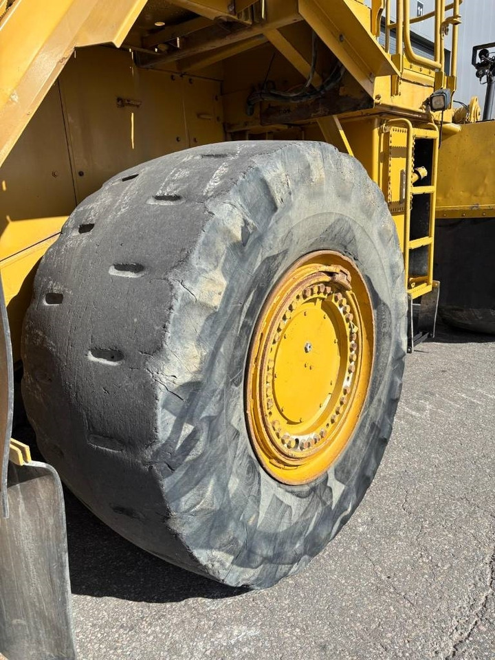 Wheel loader CAT 988 H