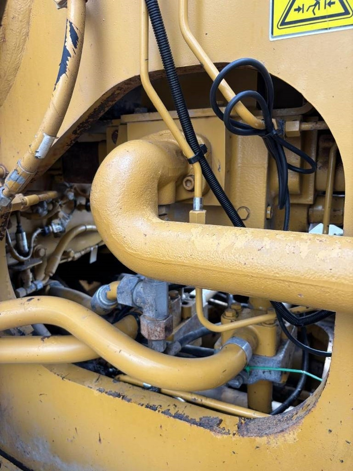 Wheel loader CAT 988 H