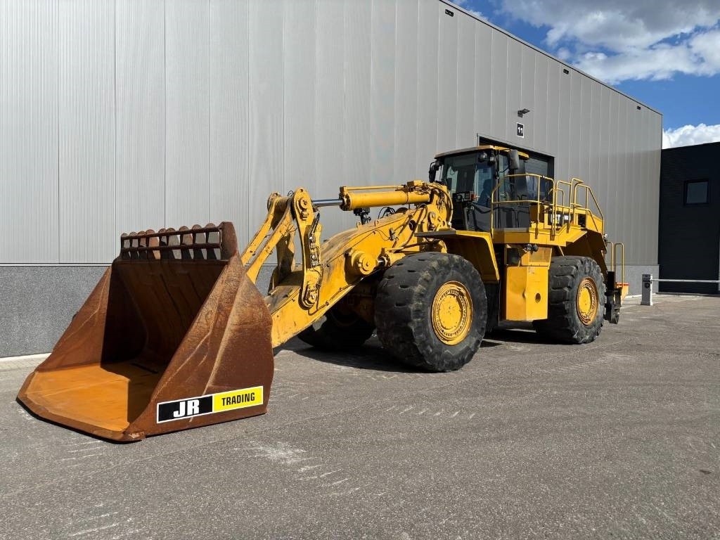 Wheel loader CAT 988 H