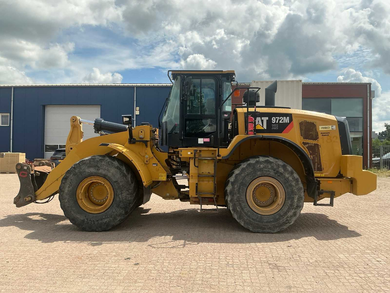 Wheel loader CAT / CATERPILLAR 972M XE WHEEL LOADER / SHOVEL