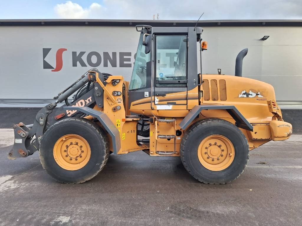 Wheel loader Case 521D XT