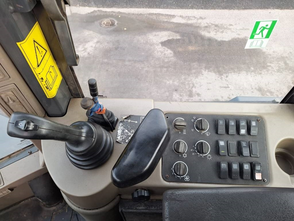 Wheel loader Case 521D XT