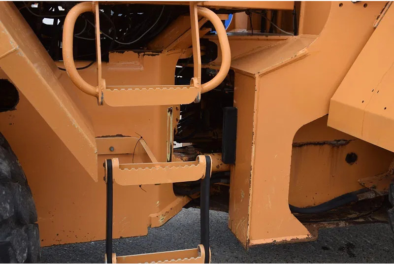 Wheel loader Case 821B