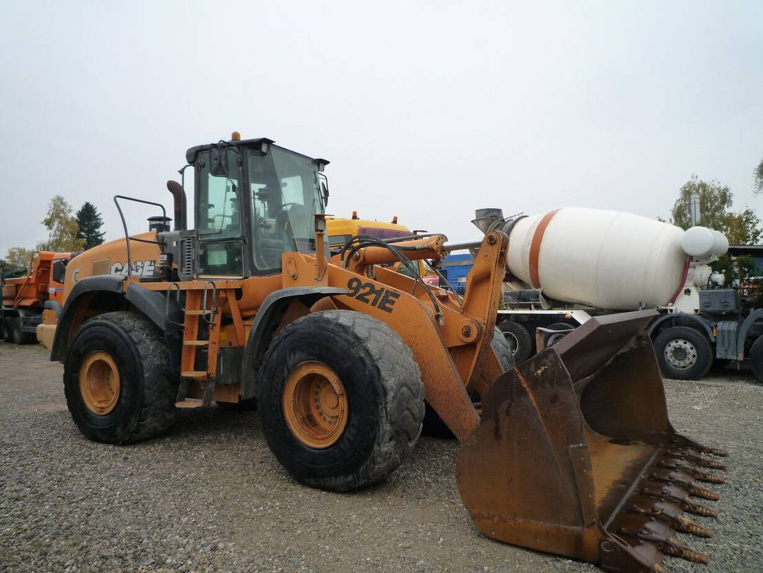 Wheel loader Case 921E