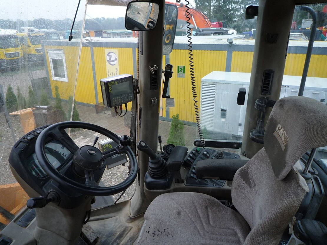 Wheel loader Case 921E
