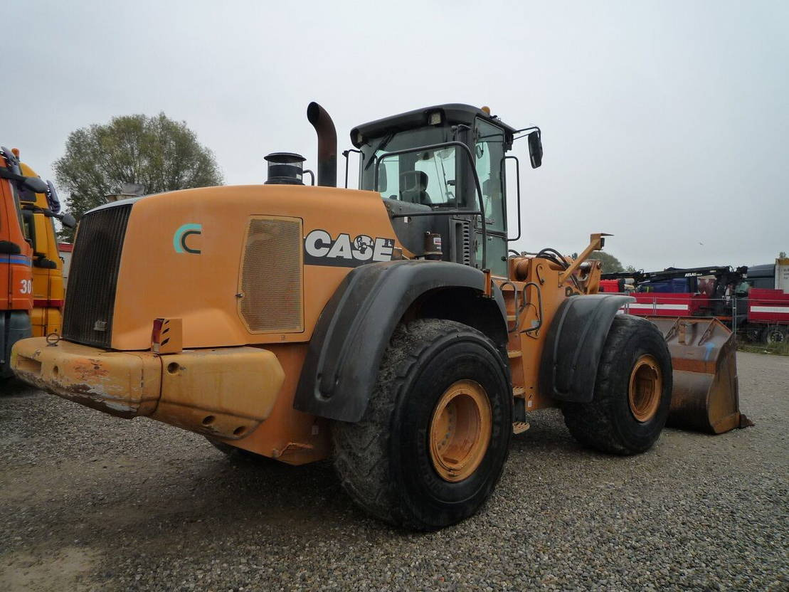Wheel loader Case 921E