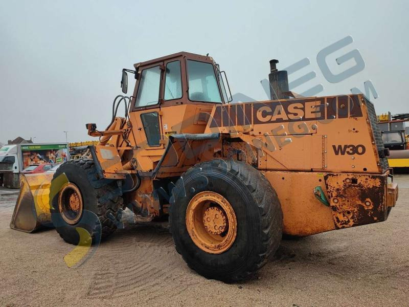 Wheel loader Case Chargeur sur Pneus W30