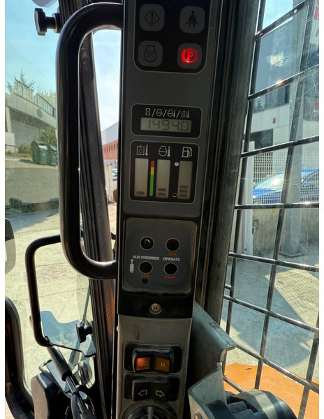 Wheel loader Case SR210