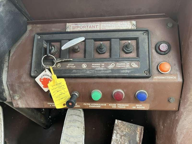 Wheel loader Case W14