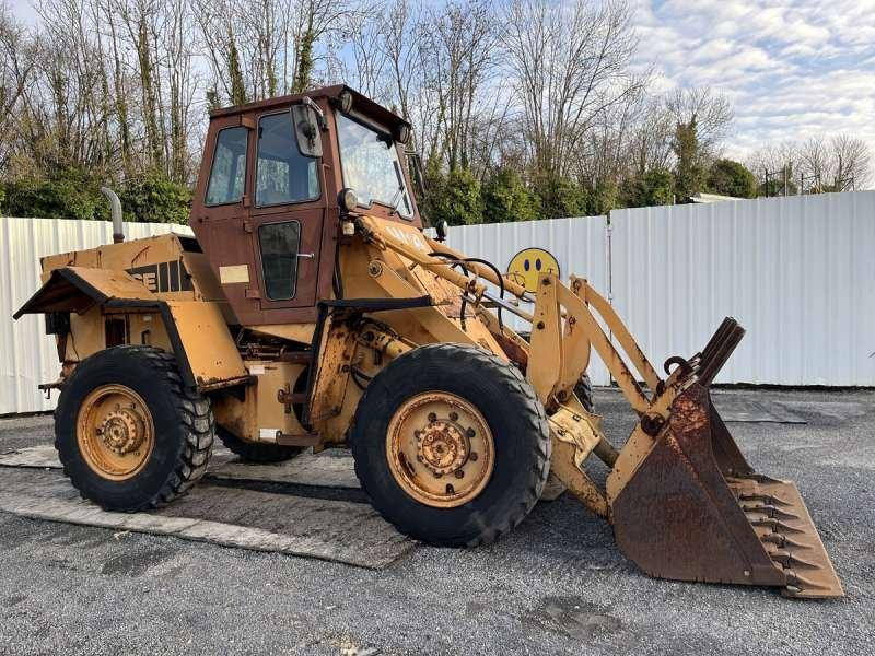 Wheel loader Case W14