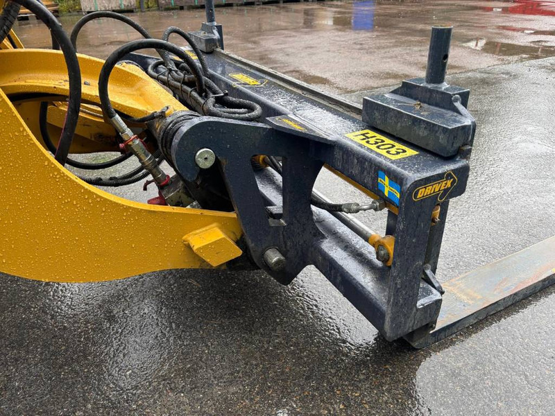 Wheel loader Cat 906