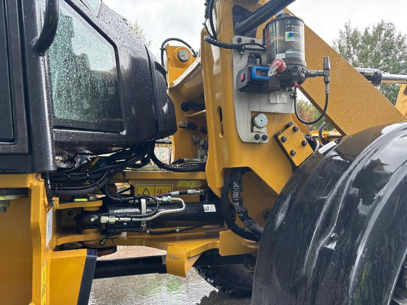 Wheel loader Cat 906