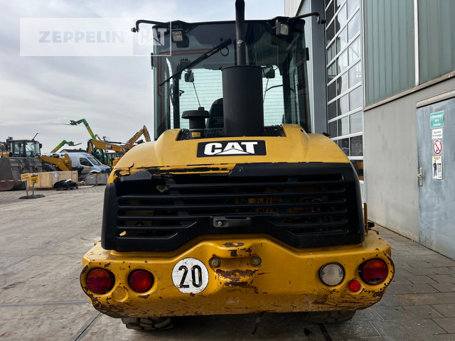 Wheel loader Cat 906H