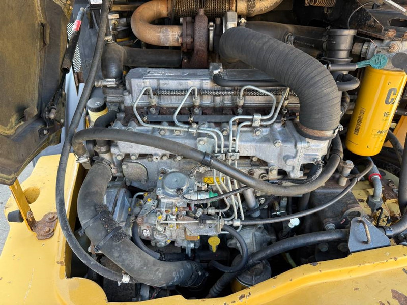 Wheel loader Cat 906H - Auto Greasing / Quick Coupler