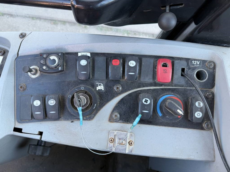 Wheel loader Cat 906H - Auto Greasing / Quick Coupler