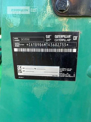 Wheel loader Cat 906M