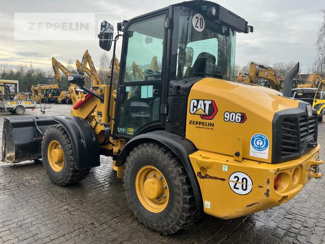 Wheel loader Cat 906-14