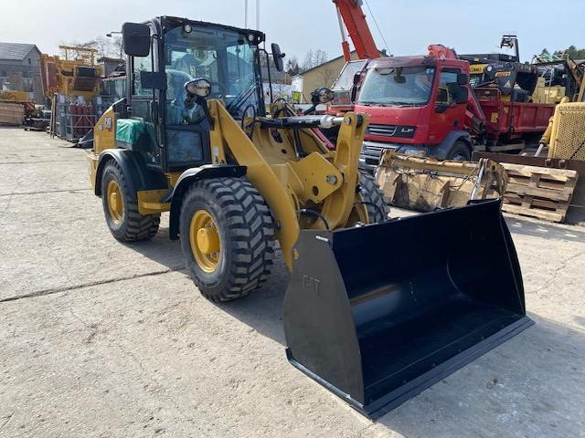 Wheel loader Cat 906 - 40 Km/h