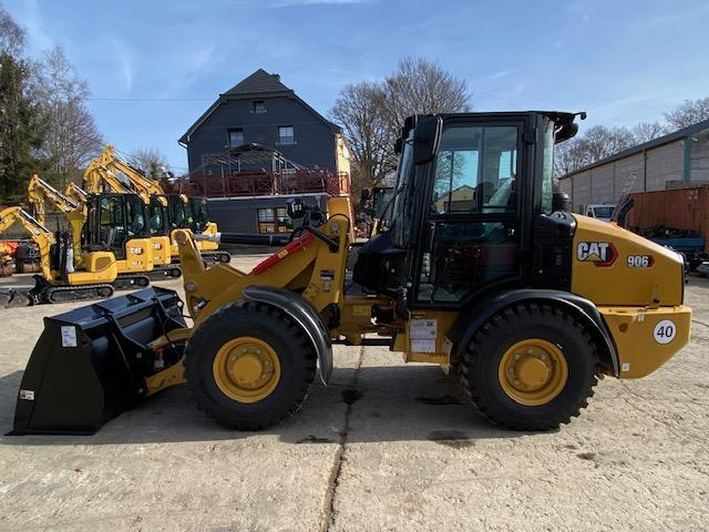 Wheel loader Cat 906 - 40 Km/h