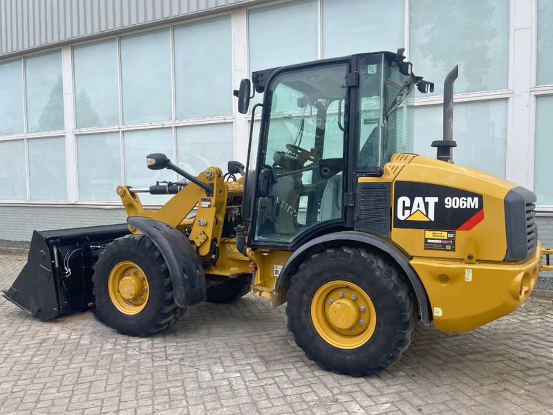 Wheel loader Cat 906 M 2018