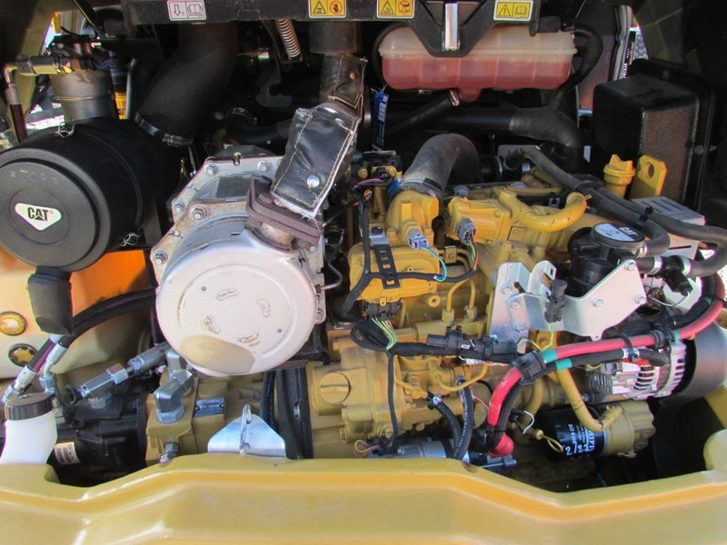 Wheel loader Cat 906 M Radlader 29.500 EUR