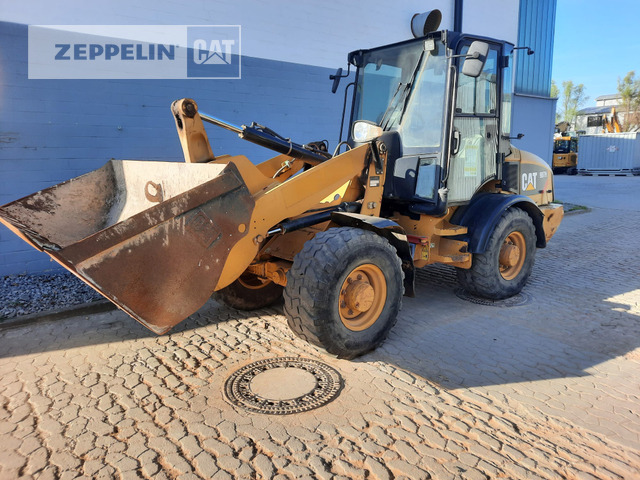 Wheel loader Cat 907H