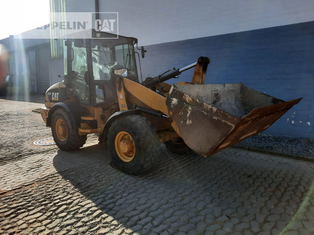 Wheel loader Cat 907H