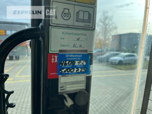 Wheel loader Cat 908H