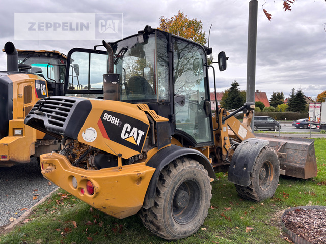Wheel loader Cat 908H