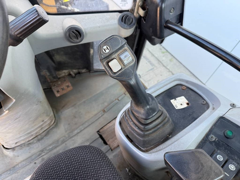 Wheel loader Cat 908H - Quick Coupler / Automatic Greasing