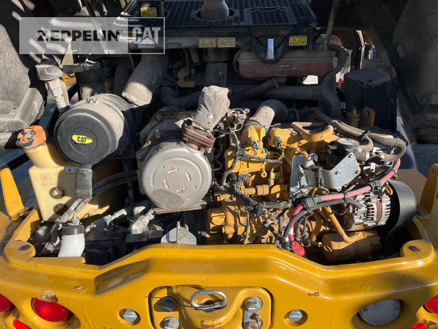 Wheel loader Cat 908M