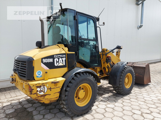 Wheel loader Cat 908M