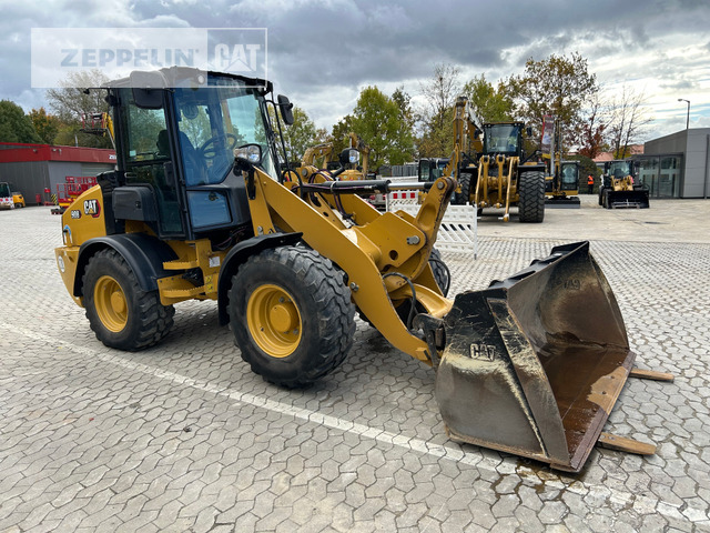 Wheel loader Cat 908-14