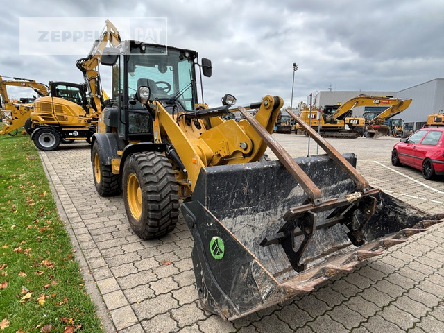 Wheel loader Cat 908-14