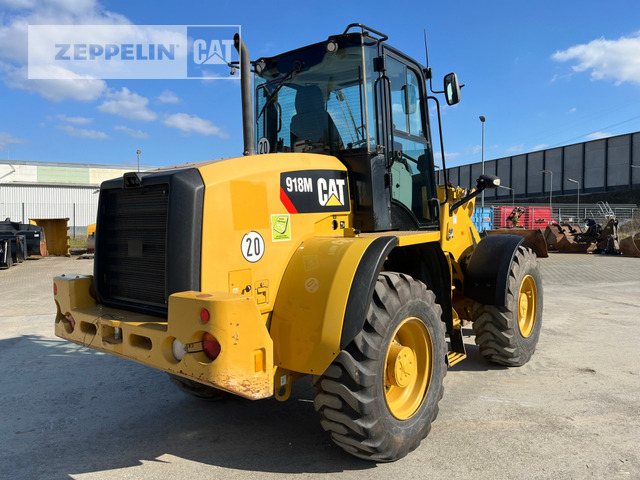 Wheel loader Cat 918M