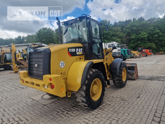 Wheel loader Cat 918M