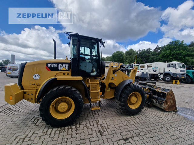 Wheel loader Cat 918M