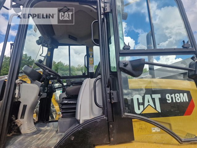 Wheel loader Cat 918M
