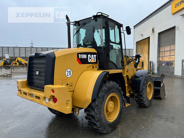 Wheel loader Cat 918M