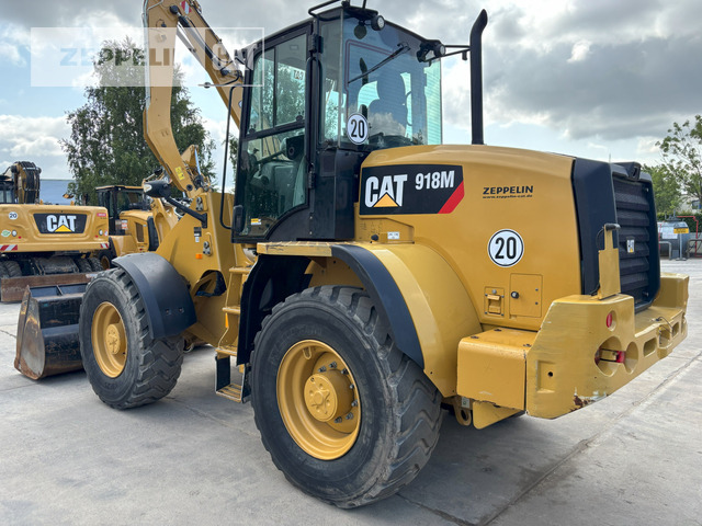 Wheel loader Cat 918M