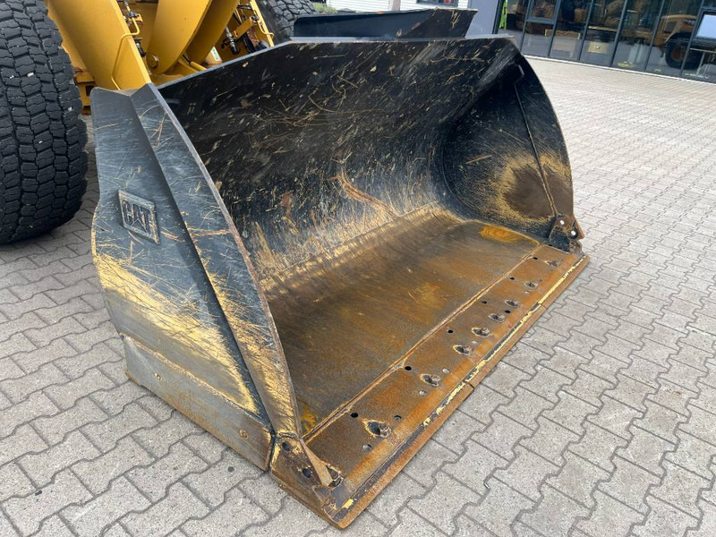 Wheel loader Cat 926M
