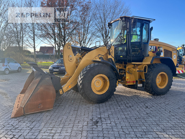 Wheel loader Cat 926M