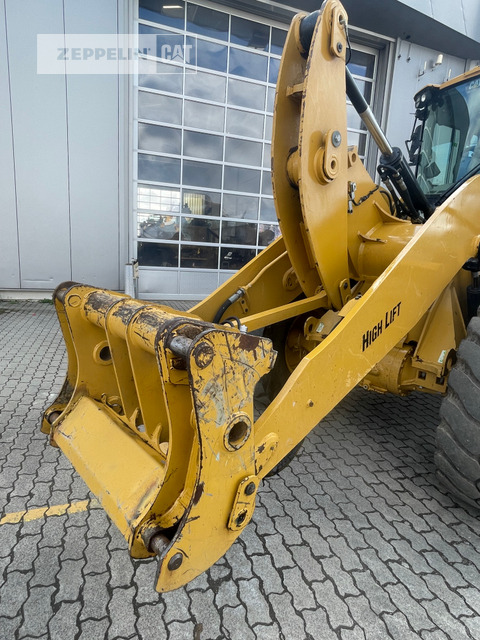 Wheel loader Cat 926M