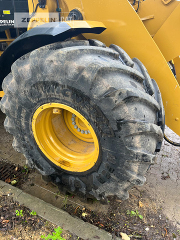 Wheel loader Cat 926M