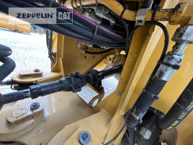 Wheel loader Cat 926M