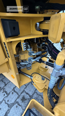 Wheel loader Cat 926M