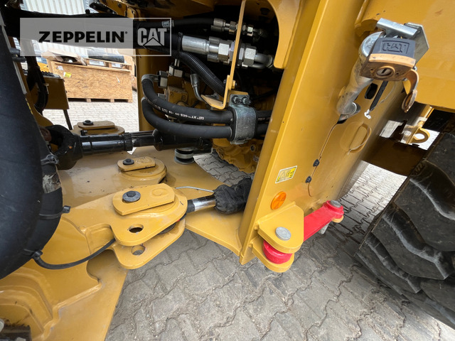 Wheel loader Cat 926M