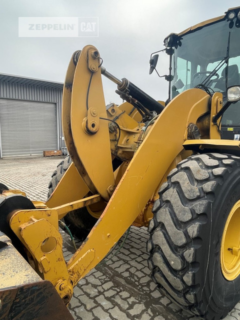 Wheel loader Cat 926M