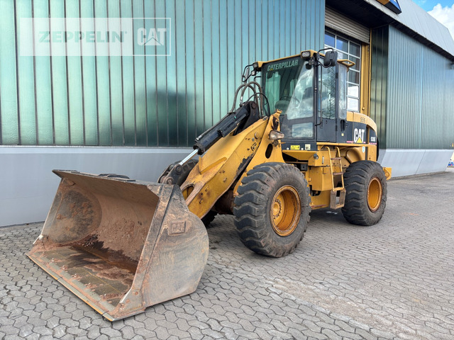 Wheel loader Cat 930G